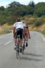 gal/2006/07 - Fondo della Valdarbia II serie/3 - Su e giu per le crete e  l arrivo/_thb_DSC_0042-01.jpg